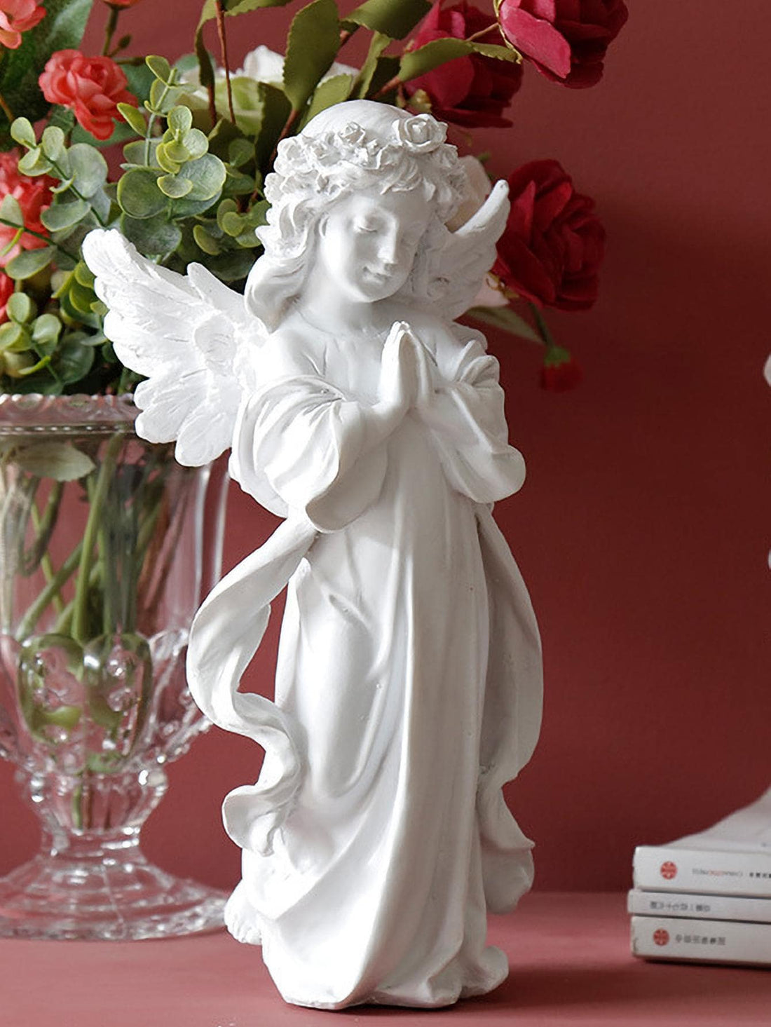 Enhance your home decor with the Heavenly Touch: Modern Angel Shaped Decoration Craft. This beautifully crafted piece is a unique and elegant addition to any room. Made with expert craftsmanship, this angel decoration adds a touch of sophistication and charm. Elevate your interior design with this heavenly touch.