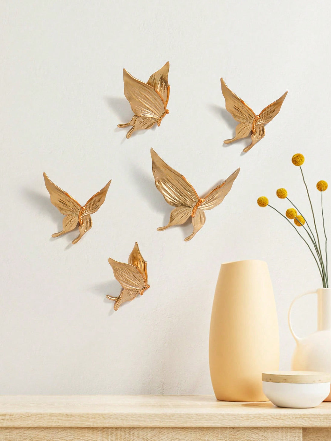 Add a touch of three-dimensional beauty to your space with our Dancing Butterfly DIY Wall Decoration Set. This set includes all the materials you need to create stunning butterfly wall art that will elevate any room. Easy to assemble and perfect for adding a unique touch to your home.