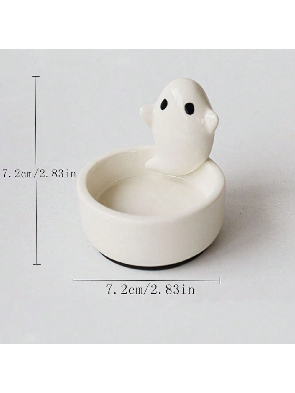 Add a spooky touch to your home decor with the Festive Ghost Ceramic Candle Holder. The stylish ceramic design features a ghost motif, perfect for creating a festive atmosphere. Made with quality materials, this candle holder is a durable and stylish addition to any home.