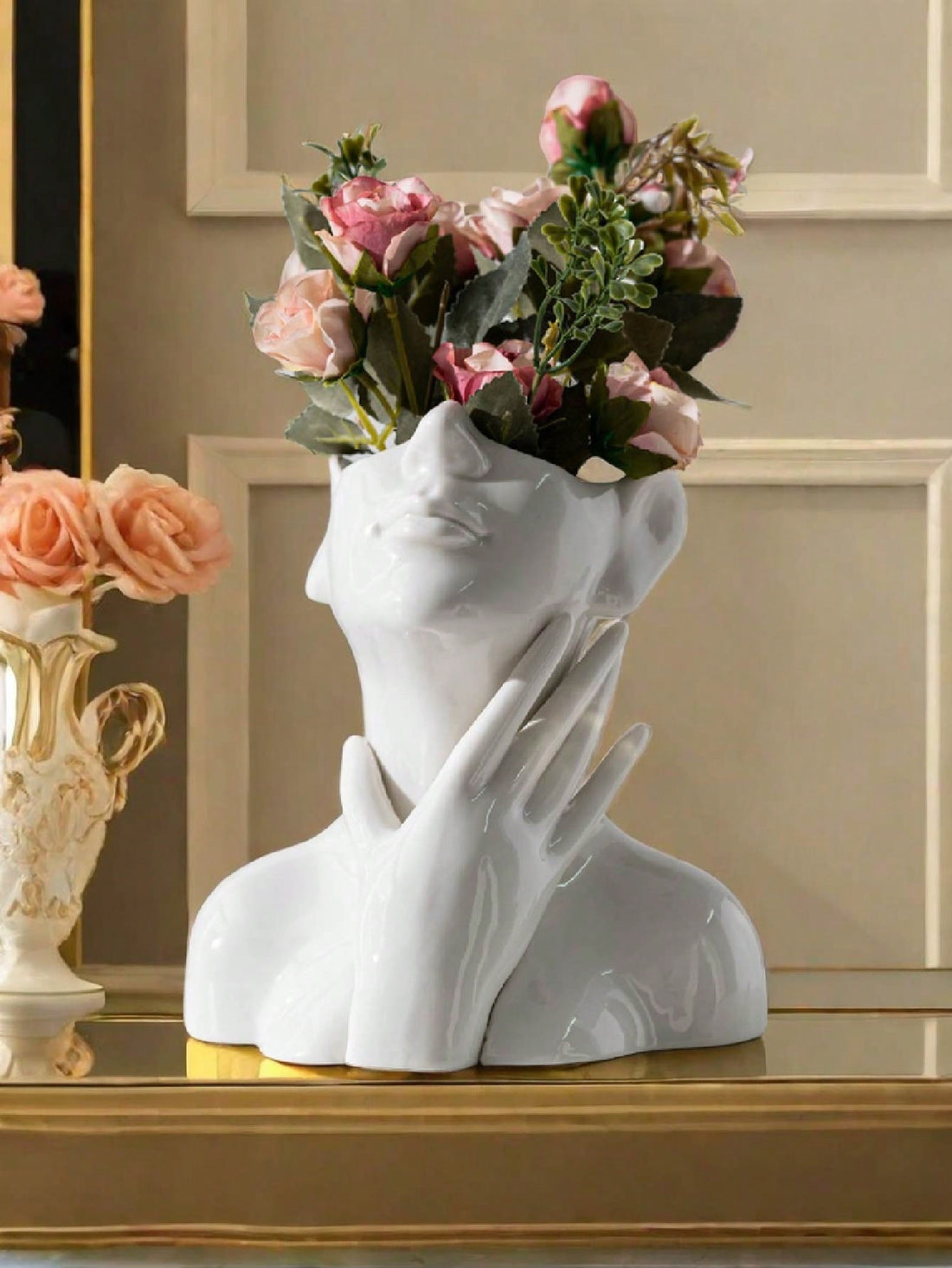 Enhance your space with our Nordic Style Resin Face Vase. This bohemian minimalist decor is perfect for your home, living room, or office. Crafted with resin, it adds a touch of personality to any room. Enjoy functional beauty with this unique and stylish vase.