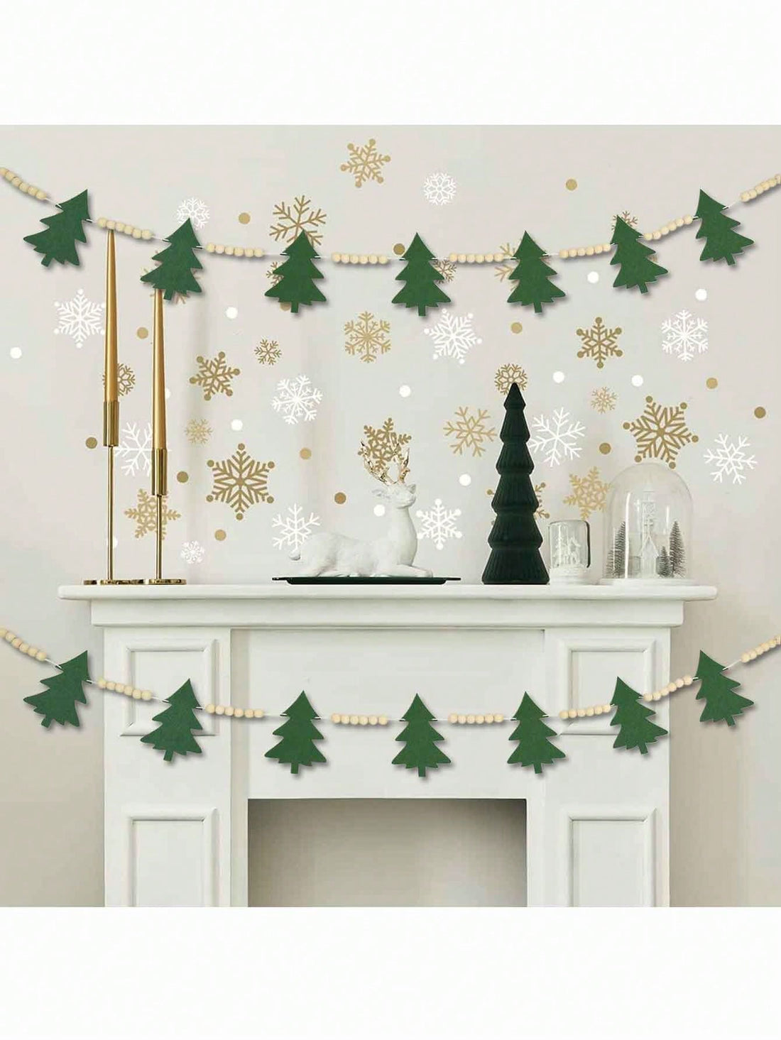 Introducing our Festive Farmhouse Christmas Tree Garland Decoration for Indoor and Outdoor Use! This charming garland features a rustic farmhouse design, perfect for adding a touch of holiday cheer to any space. Durable for both indoor and outdoor use, it's the perfect addition to your Christmas decor.