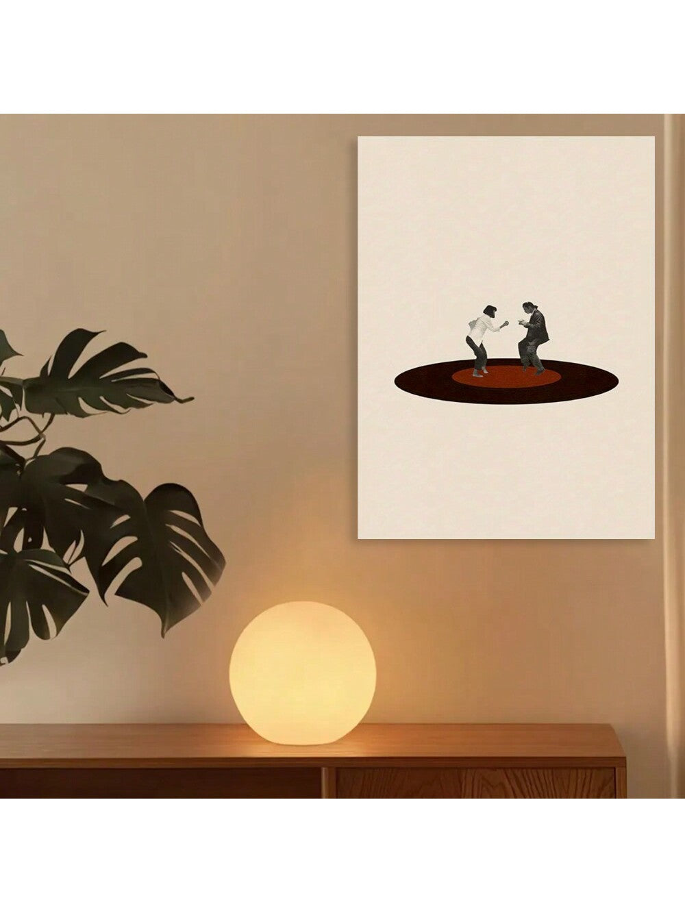 This Pulp Fiction Silhouette Canvas Art is the perfect addition to any movie lover or art enthusiast's collection. The vintage modern design adds a unique touch to any wall, while the detailed silhouettes capture the essence of the film. Expertly crafted for a professional and informative display.
