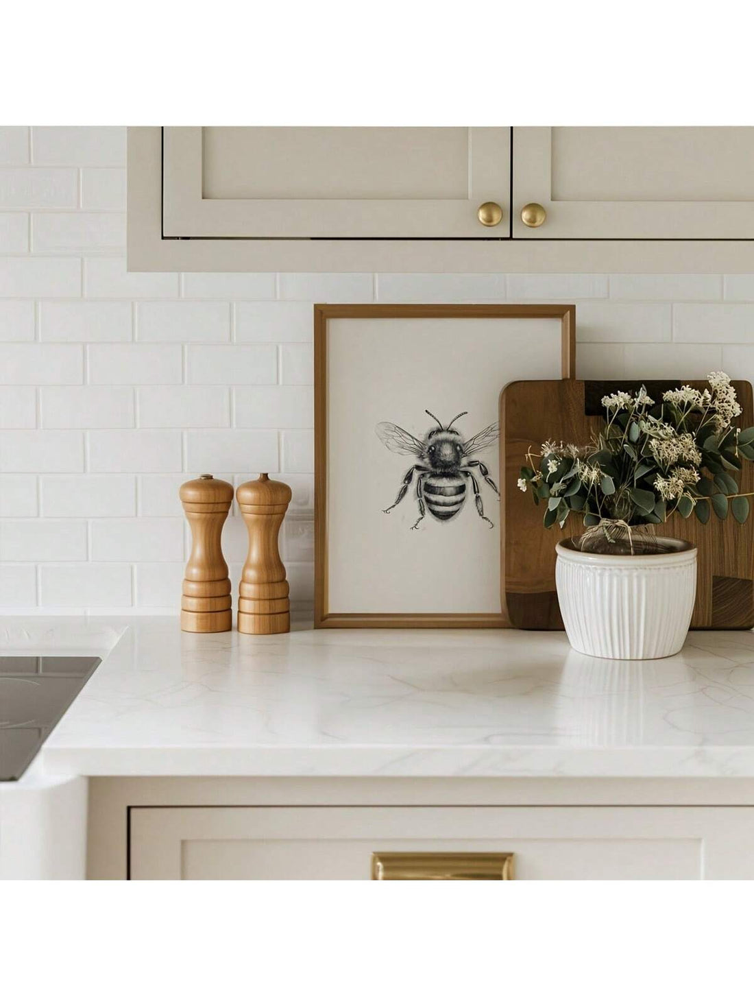 Enhance your modern home decor with our Elegant Black and White Bee Canvas Wall Art. Featuring a beautifully framed decorative insect print, this piece adds a touch of sophistication to any room. Made with high-quality materials and expert craftsmanship, this canvas art is sure to impress.