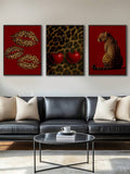 Red lips and leopard print canvas set size option display