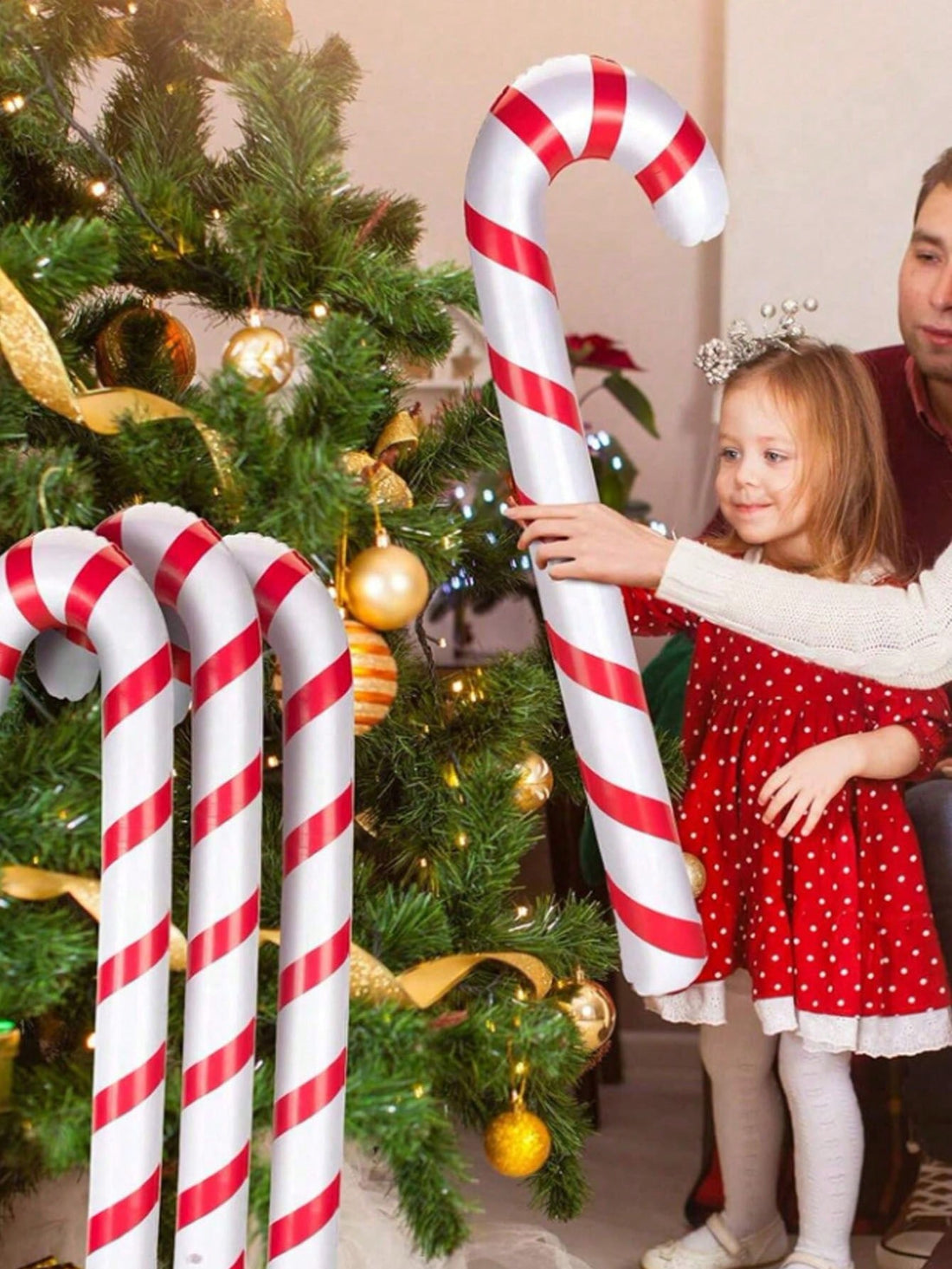Add a festive touch to your Christmas parties with our 2024 Model 90cm Giant Inflatable Candy Cane! Whether used indoors or outdoors, its impressive size and design will bring joy to any holiday celebration. Durable and easy to set up, it's the perfect way to spread holiday cheer.
