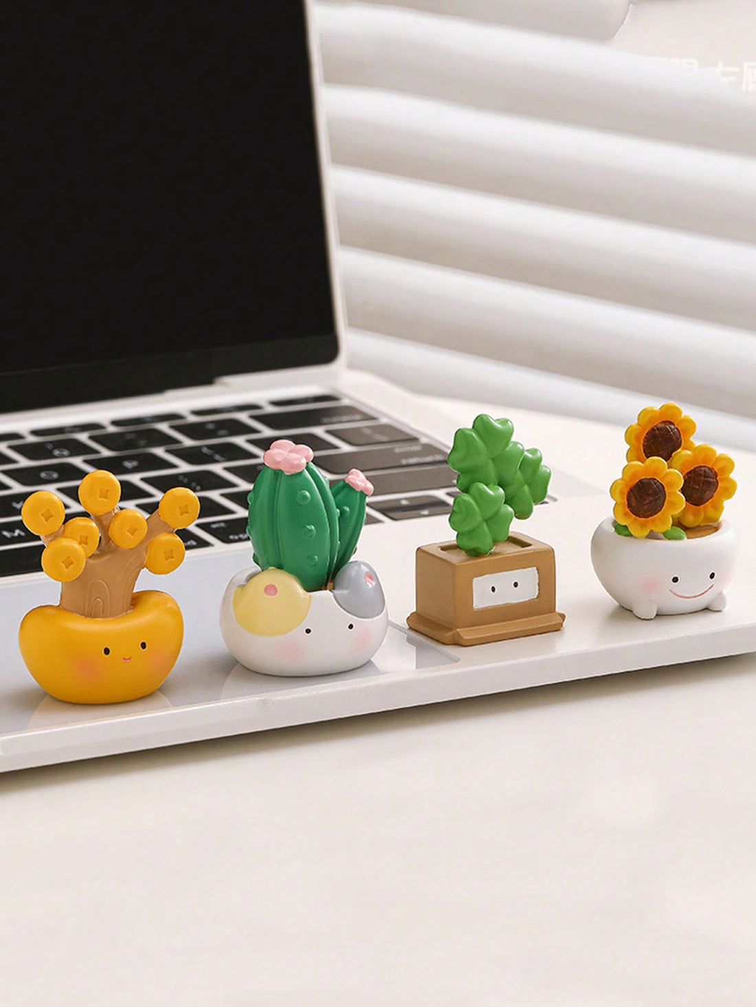 This charming resin mini succulent figurine is the perfect desktop decor for those looking to add a touch of green to their workspace. With its realistic design and durable material, it brings a sense of nature and calmness to any environment. Expertly crafted and designed to add a touch of greenery to your everyday life.