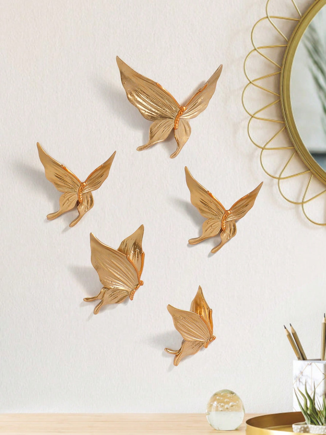 Add a touch of three-dimensional beauty to your space with our Dancing Butterfly DIY Wall Decoration Set. This set includes all the materials you need to create stunning butterfly wall art that will elevate any room. Easy to assemble and perfect for adding a unique touch to your home.