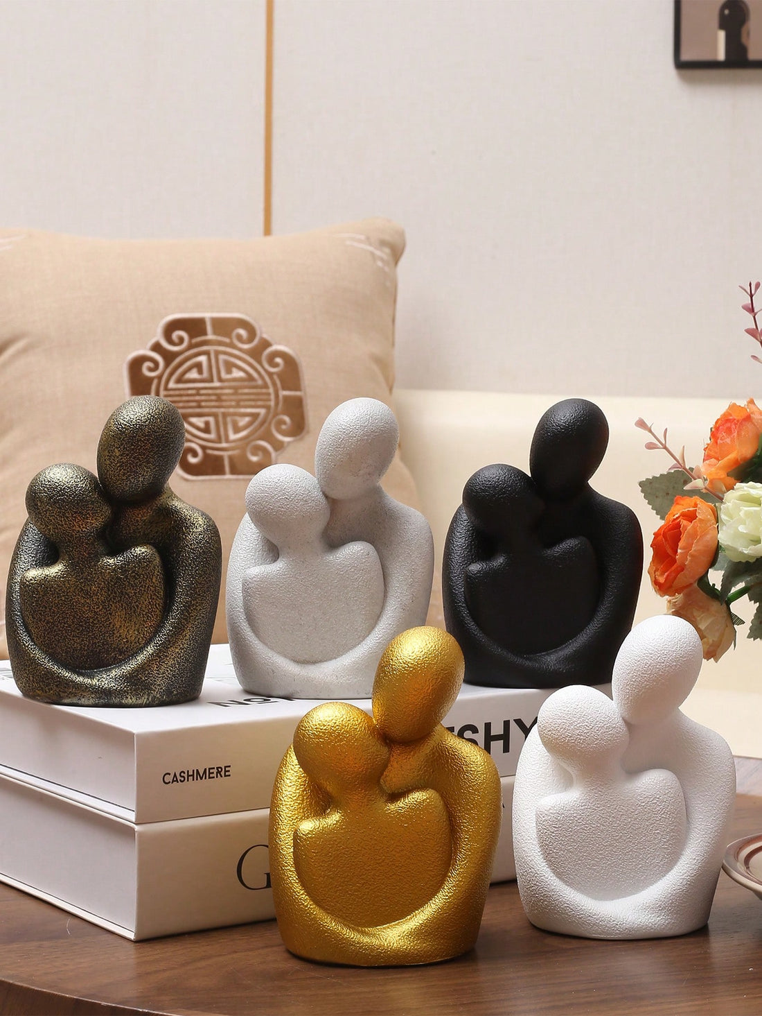 This elegant resin abstract family figurine is a modern and decorative piece of art that will elevate any home decor. Crafted with high-quality resin, this figurine is perfect for adding a touch of sophistication to any living space or as a thoughtful gift for any occasion.