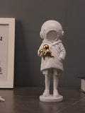 Elevate your living room decor with this stunning and unique Lonely Communication: White Diver Figure Creative Sculpture. Hand-crafted to perfection, this sculpture not only adds a touch of art to your space, but also serves as a reminder of the importance of communication and connections in our modern world.
