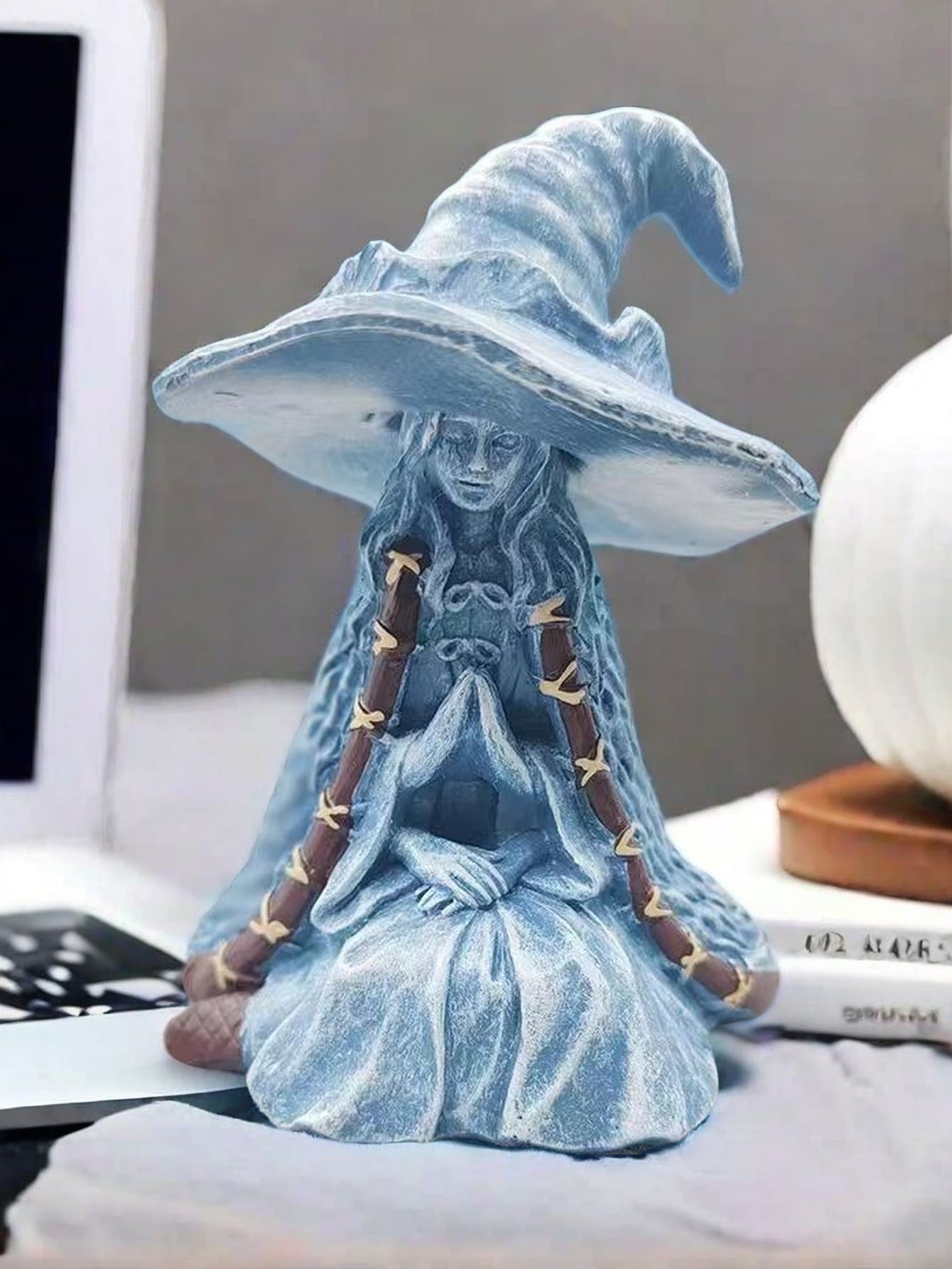 Enhance the aesthetics of your home and office with our Resin Hat Desktop Decoration. Made from high-quality resin, this charming decor piece will surely add a touch of elegance to any space. With its intricate design and durable material, it is the perfect addition to your desk or shelf.