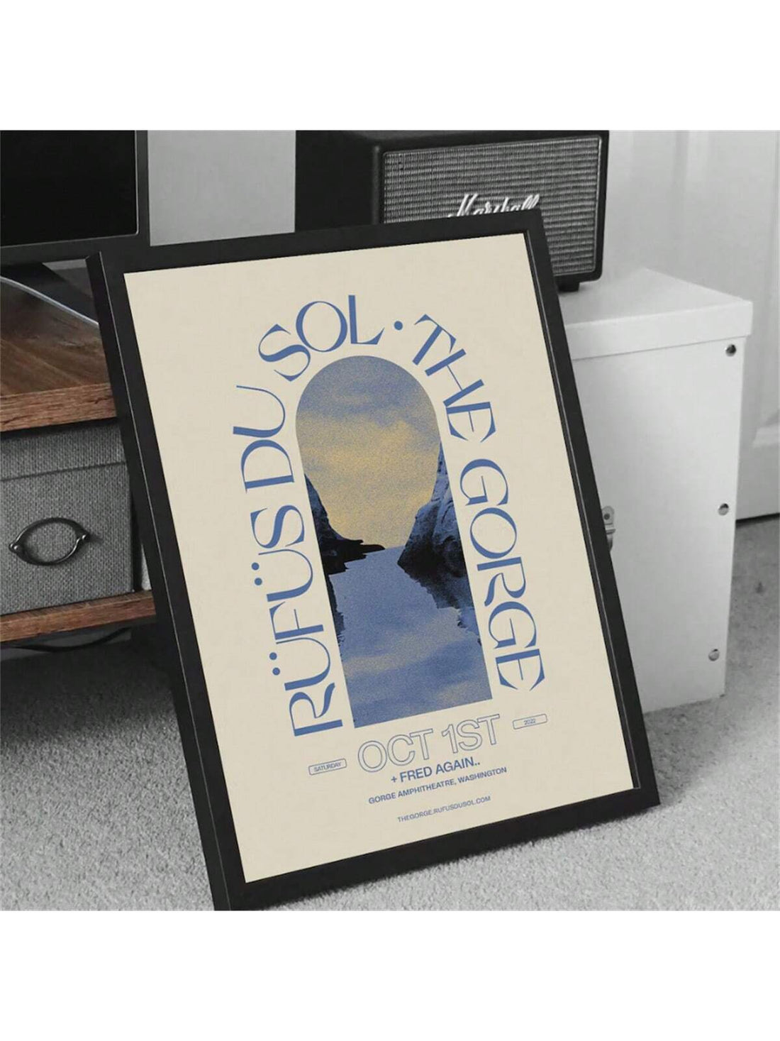 Celebrate your passion for electronic music with this Rufus Du Sol concert poster, designed for dance enthusiasts and modern art lovers. Featuring sleek, contemporary graphics, it adds a dynamic touch to any room while serving as a perfect gift for fans. Crafted to complement stylish interiors, this wall art brings energy and sophistication to your space.